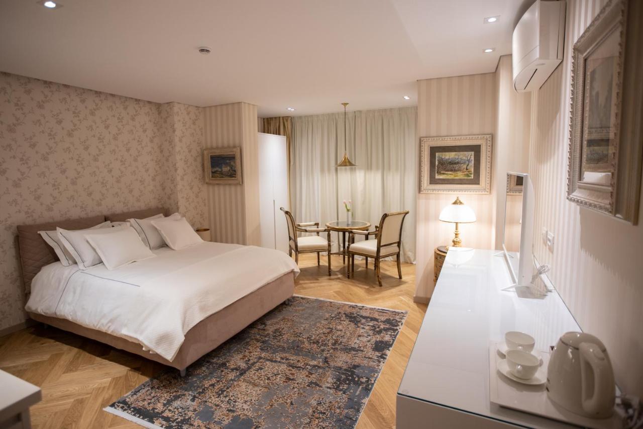 Seven Luxury Suites ティラナ エクステリア 写真